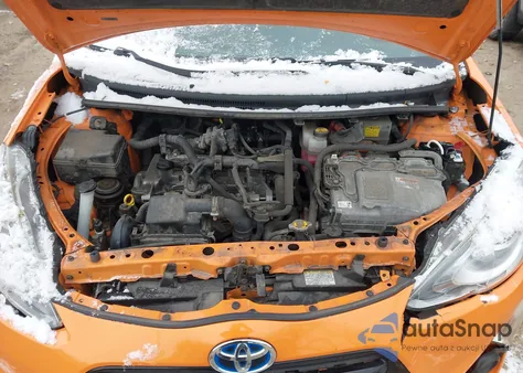 2015 Toyota Prius C Two from USA, damaged, VIN JTDKDTB33F1091239